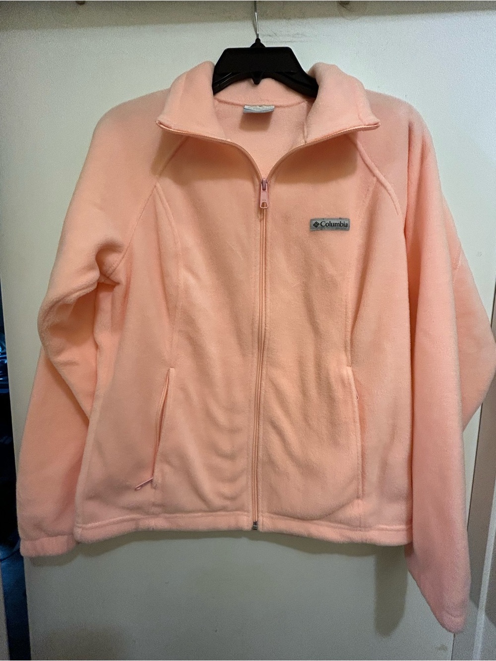 Columbia Women’s Like New Peach Colored Full-Zip Fleece Jacket, Size Medium